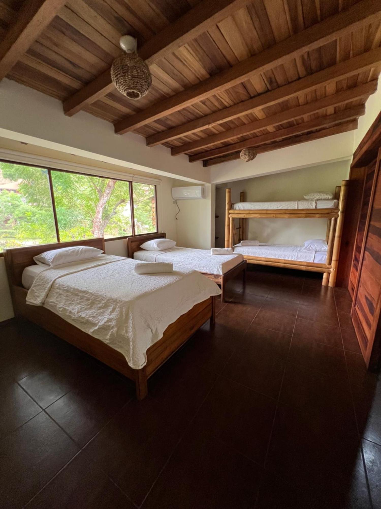Spondylus Lodge